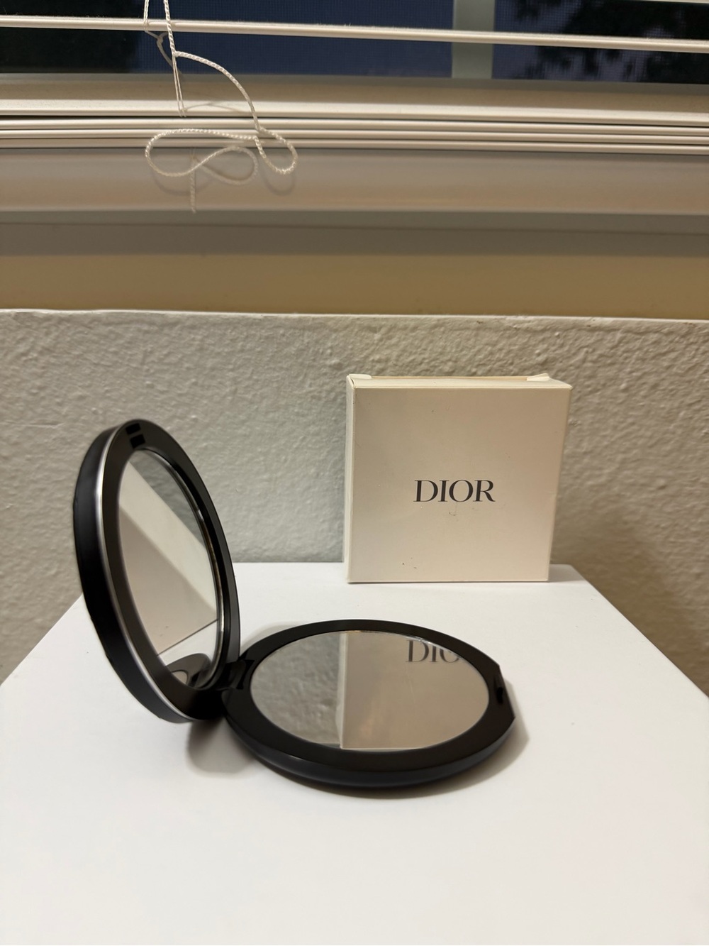 Dior Black Quilted Leather Round Compact Mirror with CD Charm - Picture 9 of 10